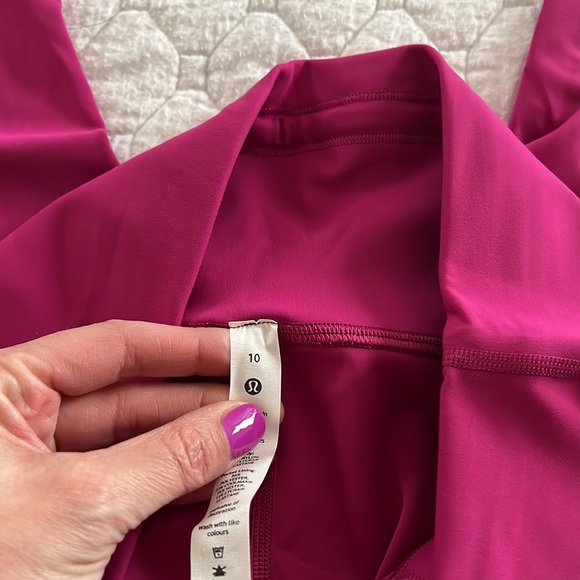 Lululemon Wunder Train HR Tight 28” Ripened Raspberry SOLD OUT - Picture 5 of 6